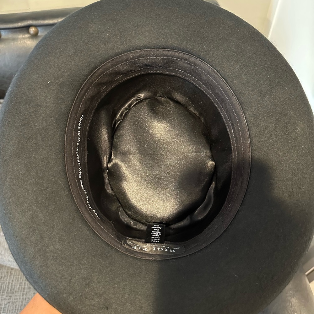 GIGI PIP Classic Black Hat